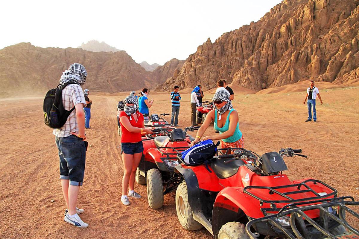 MOTO-SAFARI