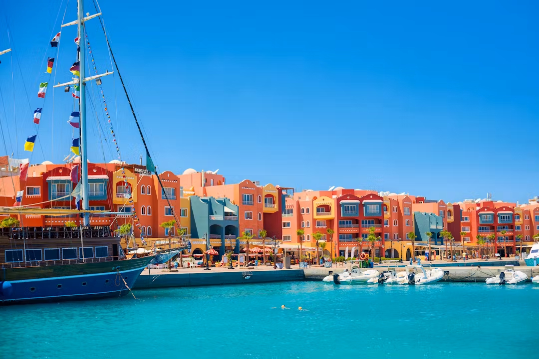 CITY TOUR WITH DINNER HURGHADA
